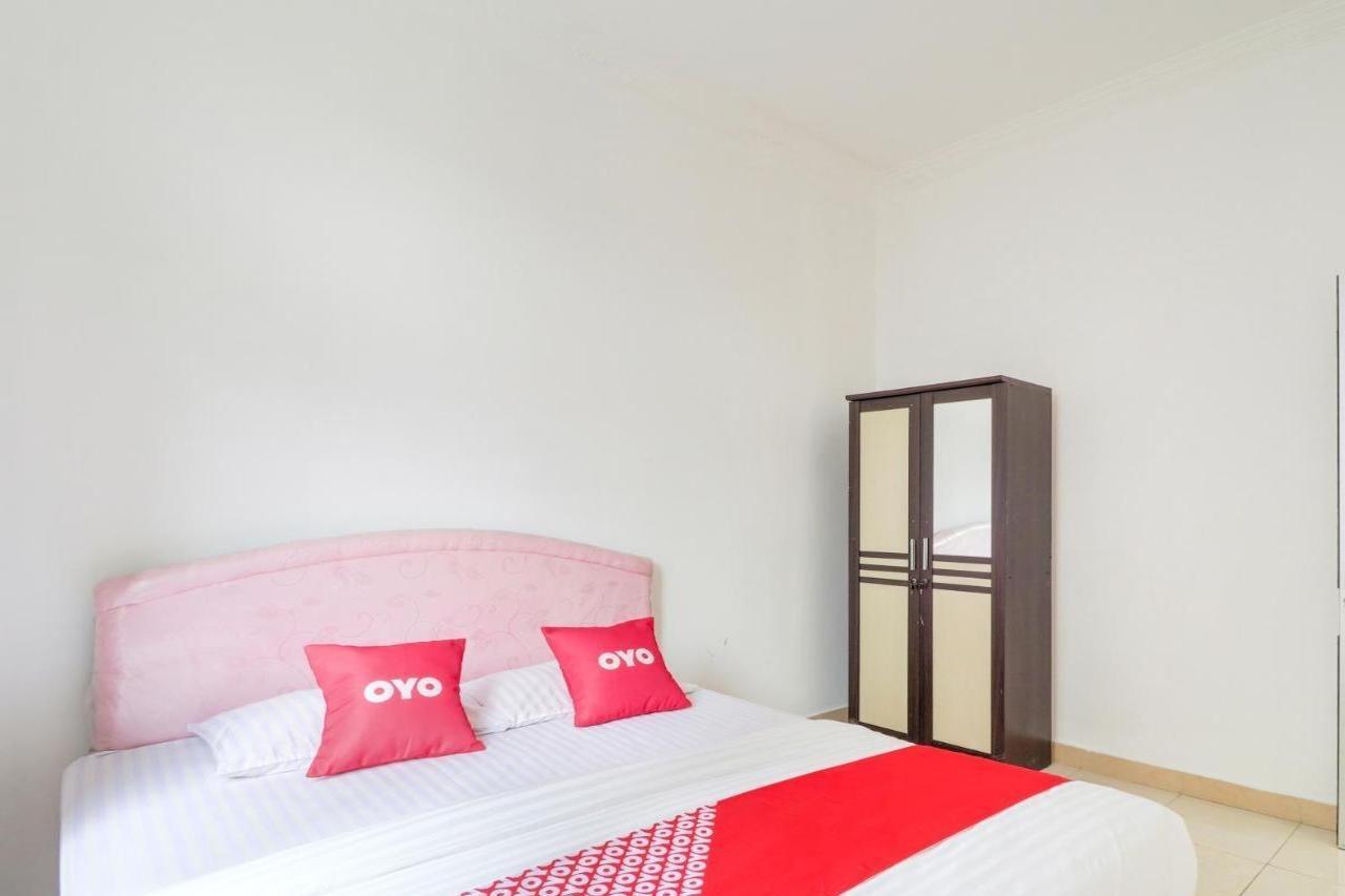 Oyo 2997 Grand Suites Palace 2 Sindanglaya Exterior foto